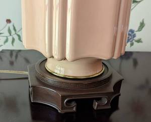 lot 26 image: Pair of Pretty Pink Ceramic Table Lamps