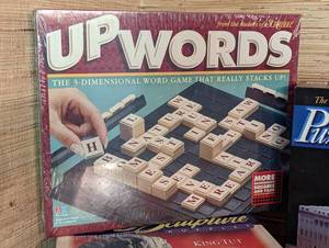 lot 105 image: Puzzles
