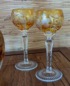 lot 106 image: Cut Glass Decanter Set