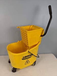 lot 70 image: Libman Industrial Mop Water Bucket