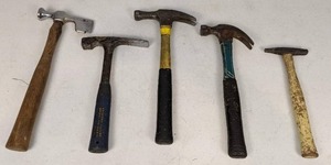 lot 134 image: (5) Rubber and Wood Handle Hammers Drywall, Claw, Tack and Bricklayer