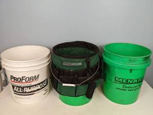 lot 151 image: Set of (3) Buckets and (1) Masterforce Bucket Organizer
