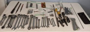 lot 140 image: Flex Head Ratcheting Wrenches, Combination Wrenches, Ratchet Box Wrenches, Drill & Router Bits, Flat File Rasps and More