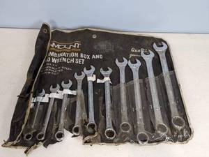 lot 20 image: Paramount Combination Box and Open End Wrench Set