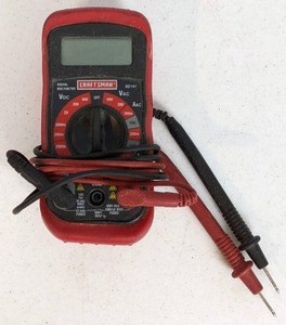 lot 157 image: Craftsman Digital Multimeter 82141