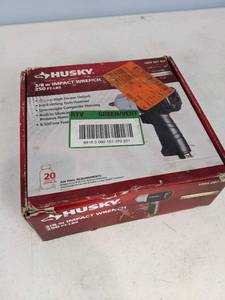 lot 261 image: Husky 38in Impact Wrench 250 FT-LBS
