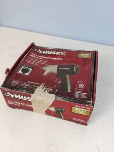 lot 273 image: Husky 12 Impact Wrench 650 FT-LBS