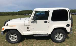 1999 Jeep Wrangler 4x4 Sahara