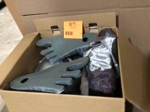 lot 11 image: 6Ft. Animated Akueb Halloween Decorations Outdoor Motion Sensor Decor Home  Open Box Customer Returns See Terms on Auction