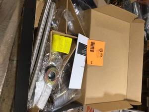 lot 66 image: Glacier Bay Builders 2-Handle Deck-Mount Roman Tub Faucet in Polished Chrome Customer Returns See Terms on Auction