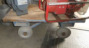 lot 13 image: Small warehouse cart 36x48