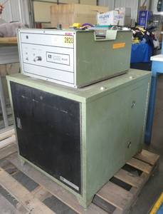 lot 22 image: LECO Belt grindersander with water bath coolant
