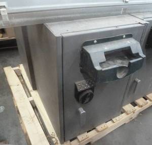 lot 37 image: Safe with combo unit intact, parts inside