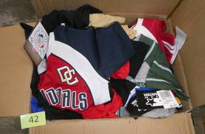 lot 42 image: 40 kids tshirts all sizes