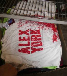 lot 65 image: 60 tshirts all adult sizes