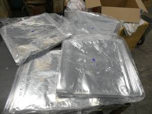 lot 139 image: 100 Anti-static bags 12x12 inch for storing electronic parts
