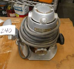 lot 240 image: Craftsman router
