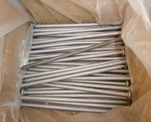 lot 264 image: Box of 40 spikes 10 inch galvanized