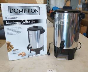 lot 271 image: 30 cup coffee pot