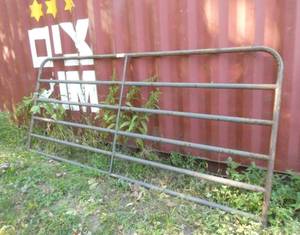 lot 95 image: 116 inches wide x 49 tall Steel Livestock Gate