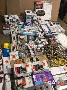 Huge lot of Bathroom Items Plumbing and Misc Items Various Models and Conditions  Customer Returns See Terms on Auction