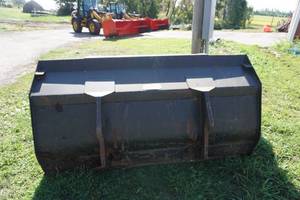 lot 15 image: Rickerstein BV Brand 80 Wheel Loader Material Handling Bucket With Cat 908 Attachment Interface