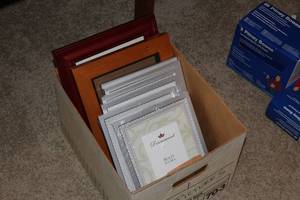 Lot of (9) (6) Metal and (3) Wood Picture Frames