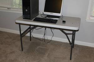 PlasticMetal Folding Table