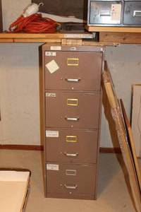 Wessco Metal Locking File Cabinet 4-drawer with Key