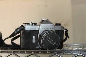 lot 175 image: Vintage Asahi Pentax Spotmatic Camera