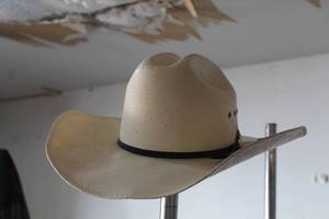 lot 189 image: Restol Cowboy Hat Size Size 7