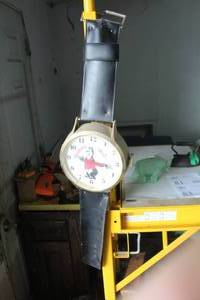 lot 81 image: Hamms Beer Bear Wall Clock