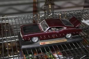 lot 239 image: 1969 Ford Torino Talledega Coupe Adult Collectible  by  Maisto