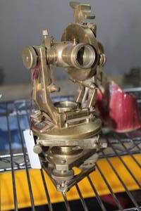 lot 254 image: Vintage 9 Brass Telescope