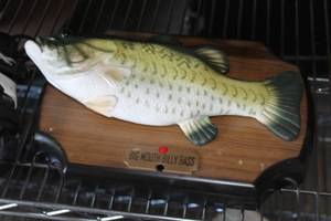 lot 247 image: Big Mouth Billy Bass Wall Dcor