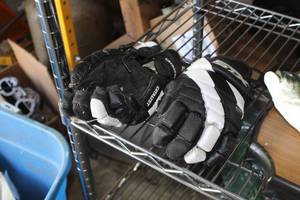 lot 245 image: Kids Lacrosse Gloves