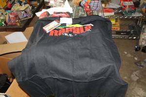 lot 246 image: Rapala T-Shirt with Lure