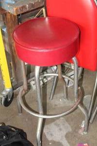 lot 288 image: Bar Stool