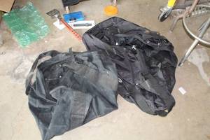 lot 286 image: Lot of (2) Oversize Carry Bags