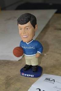 lot 379 image: 7 Timberwolves Bobble Head Doll
