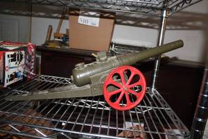 lot 292 image: Big Bang Cast Iron Cannon