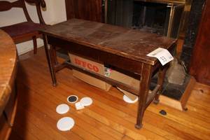 lot 33 image: Wooden Piano Bench