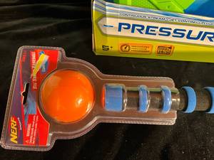 lot 68 image: New X-Shot Water Gun & Nerf Bat & Ball
