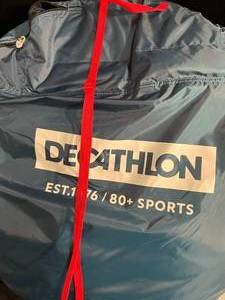 lot 64 image: New Decathlon Pop Up Tent