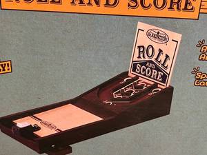 lot 73 image: New Roll and Score Table Top Game