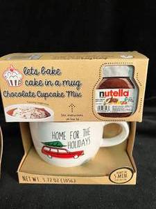 lot 100 image: 2 - Home for the Holidays Bake a Cake Mugs - NEW