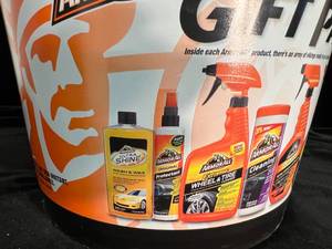 lot 97 image: Armor All Ultimate Care Care Gift Pack - NEW