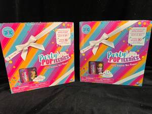 lot 124 image: 2 NEW Party Pop Teenies