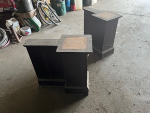 Room Dividing pillar bases