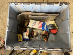 tub of misc shop lights